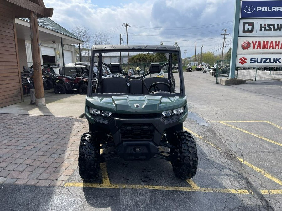 2023 Can-Am® Defender HD9