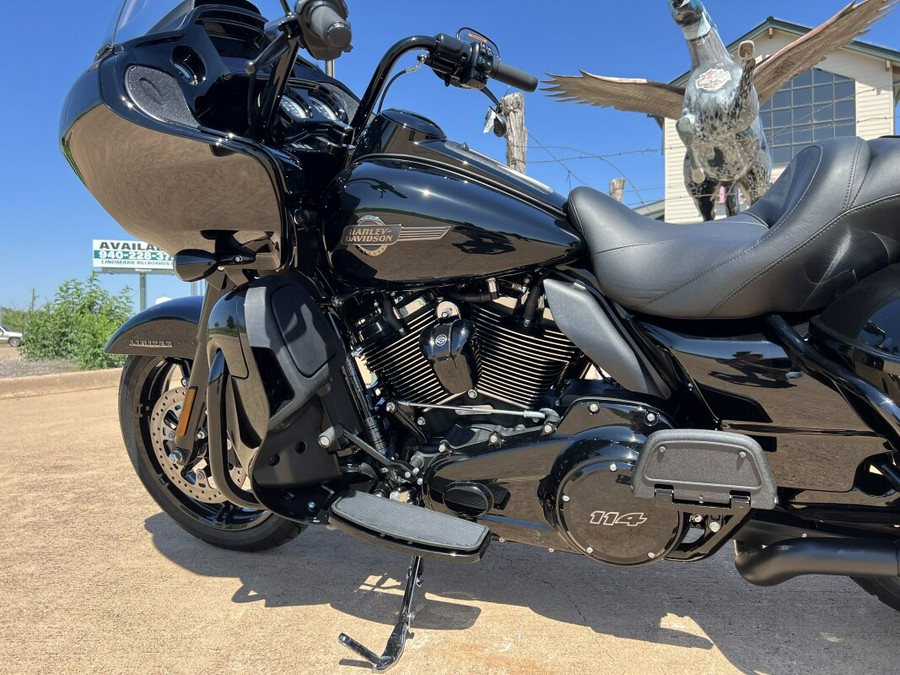 2024 Harley-Davidson Road Glide Limited Vivid Black