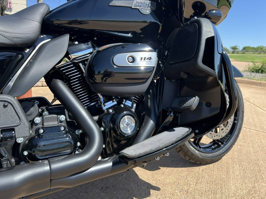 2024 Harley-Davidson Road Glide Limited Vivid Black