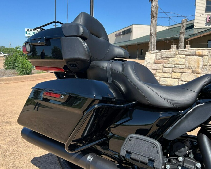 2024 Harley-Davidson Road Glide Limited Vivid Black