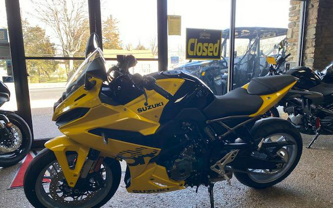 2024 Suzuki GSX-8R YELLOW