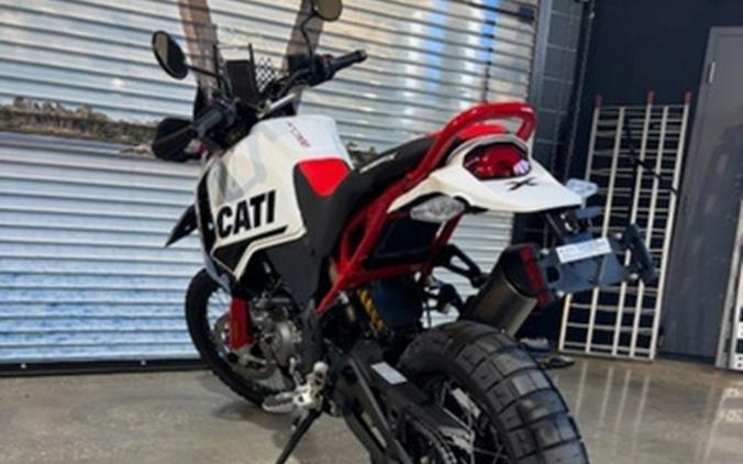 2025 Ducati DesertX Rally