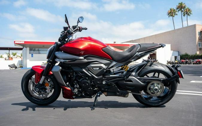 2026 Ducati XDIAVEL V4