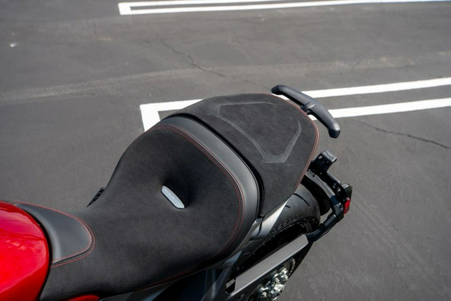 2026 Ducati XDIAVEL V4