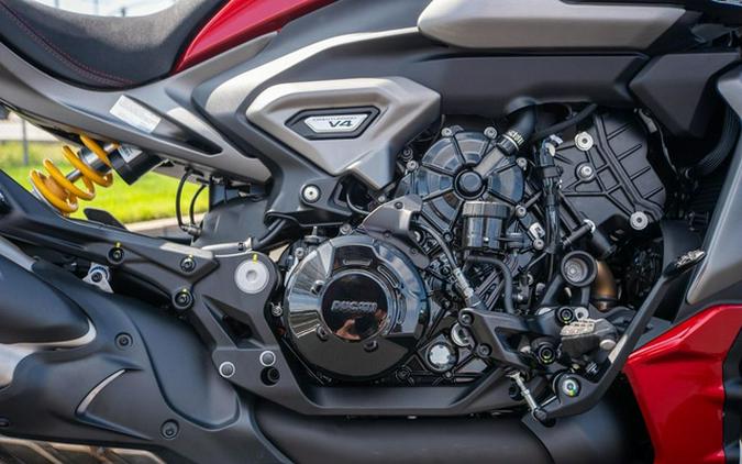 2026 Ducati XDIAVEL V4