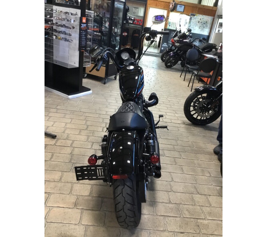 2020 Harley-Davidson® Iron 1200™ Vivid Black