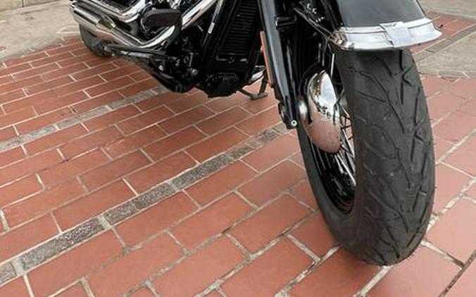 2019 Harley-Davidson® FLHC - Softail® Heritage Classic