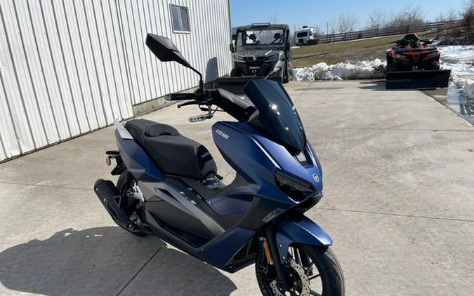 2025 Keeway VIESTE 200 - BLUE