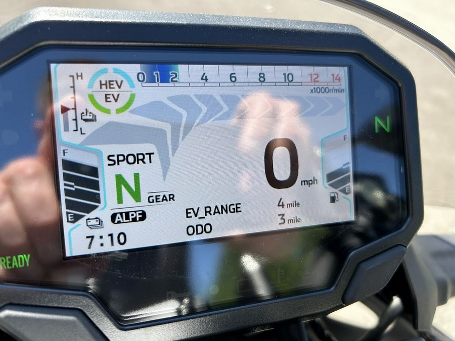 2024 Kawasaki Z7 Hybrid ABS