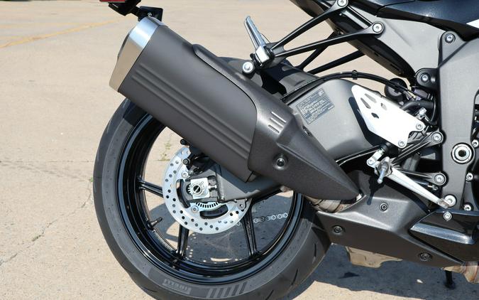 2026 ZX6R ABS - Kawasaki