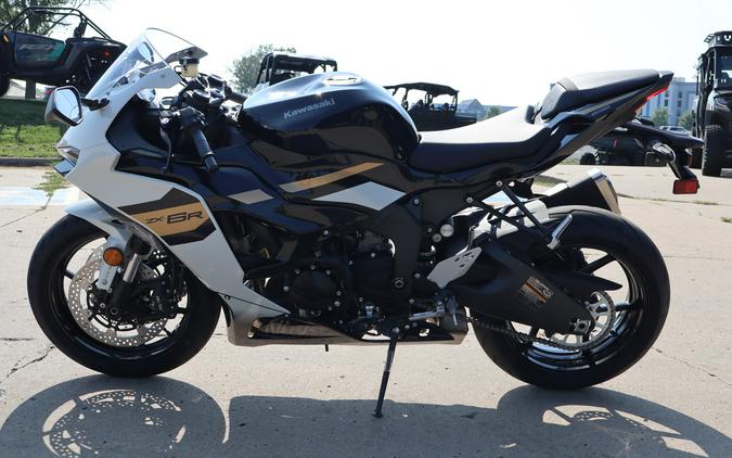 2026 ZX6R ABS - Kawasaki