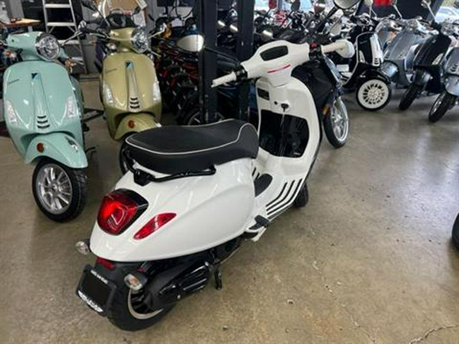 2022 Vespa Sprint 150 Justin Bieber x Vespa