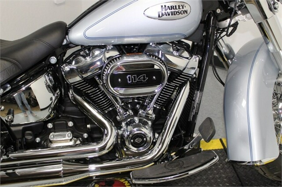 Harley-Davidson Heritage Classic 2023 FLHCS 84360803 ATLAS SLV MTLIC