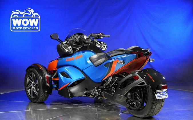 2015 Can-Am® SPYDER RS-SM5 SM5