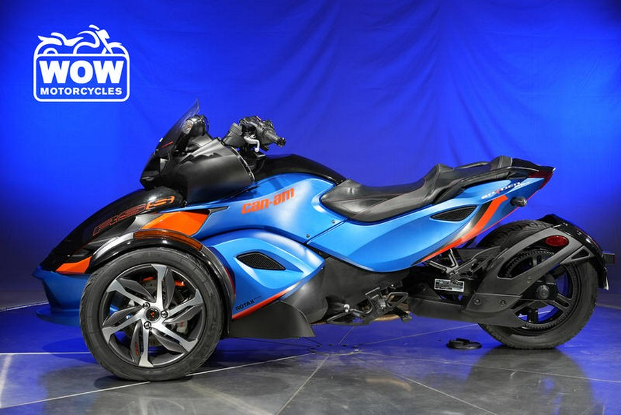 2015 Can-Am® SPYDER RS-SM5 SM5