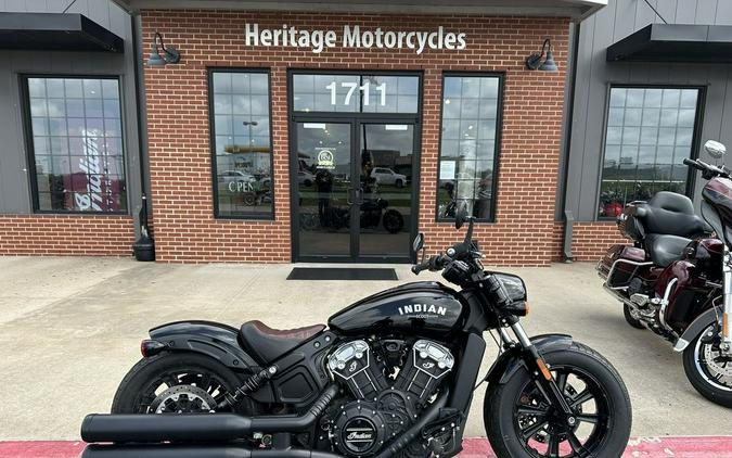 2020 Indian Motorcycle® Scout® Bobber Thunder Black