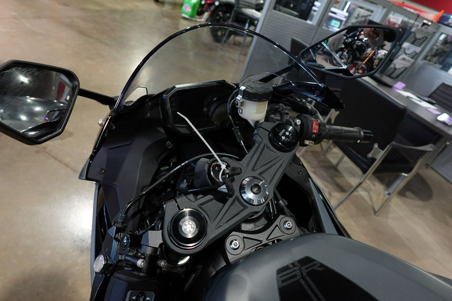 2025 Kawasaki Ninja ZX-6R