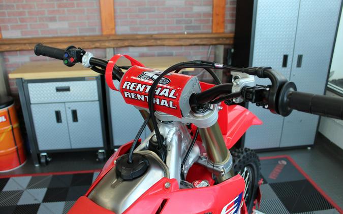 2026 CRF250R - Honda