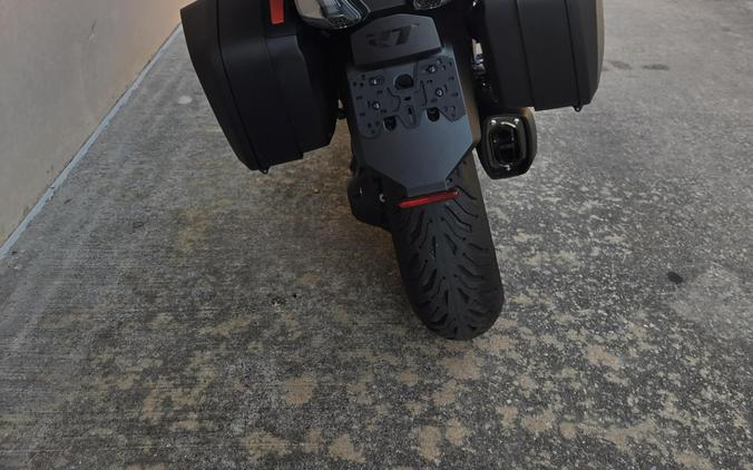 2026 BMW R1300 RT
