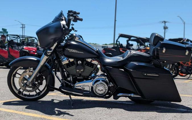 2015 Harley-Davidson Street Glide® Special