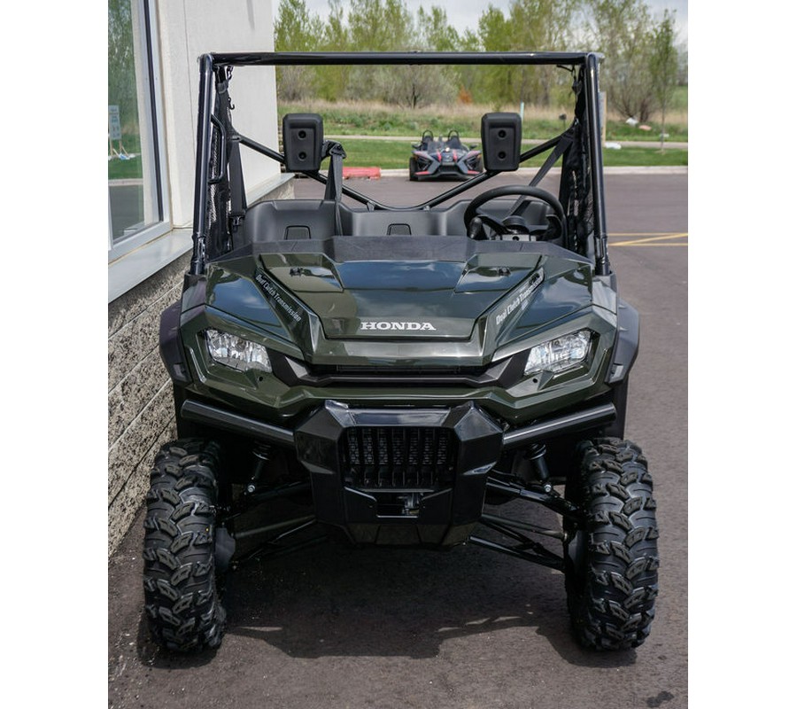 2024 Honda® Pioneer 1000