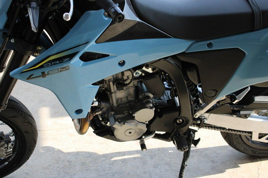 2025 SUZUKI DRZ4SM