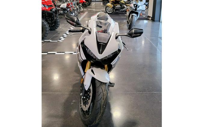 2026 CBR1000RR - Honda