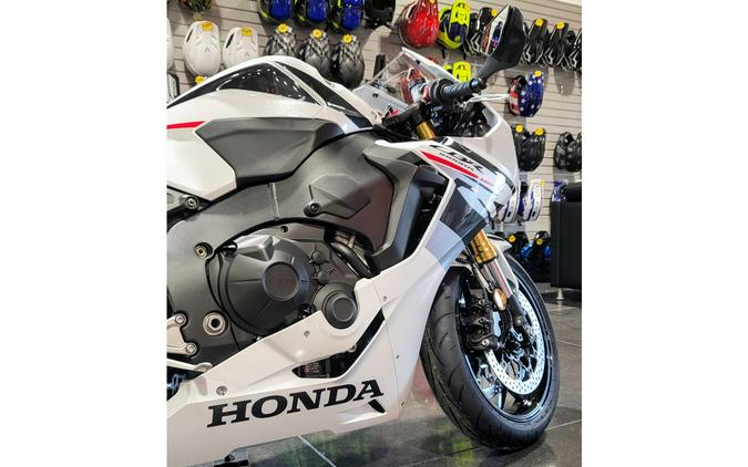 2026 CBR1000RR - Honda