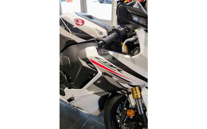 2026 CBR1000RR - Honda