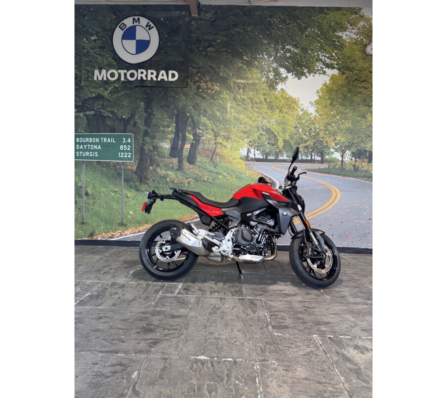2024 BMW F 900 R