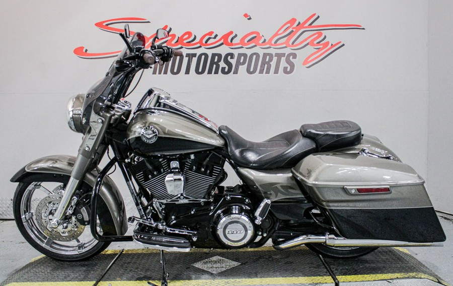 2014 Harley-Davidson CVO™ Road King®