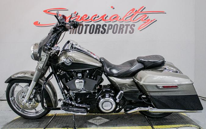 2014 Harley-Davidson CVO™ Road King®