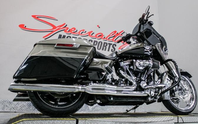 2014 Harley-Davidson CVO™ Road King®