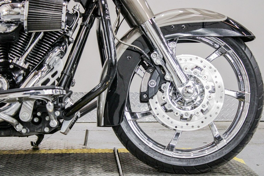 2014 Harley-Davidson CVO™ Road King®