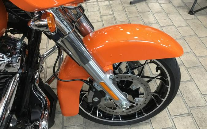 2023 Harley-Davidson® Street Glide® Special Baja Orange