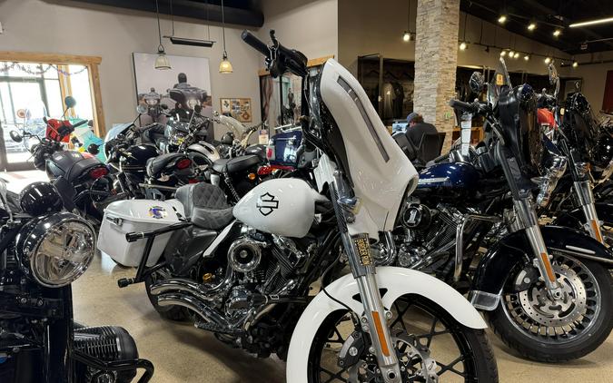 カロリナ Used Harley-Davidson Street Glide motorcycles for sale in Lubbock