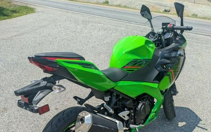 2023 Kawasaki Ninja® 400 ABS KRT Edition