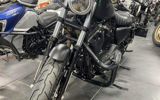 2014 Harley-Davidson® XL883N - Sportster® Iron 883™