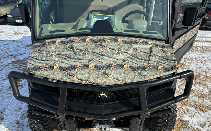 2019 John Deere XUV835R with Deluxe Cab