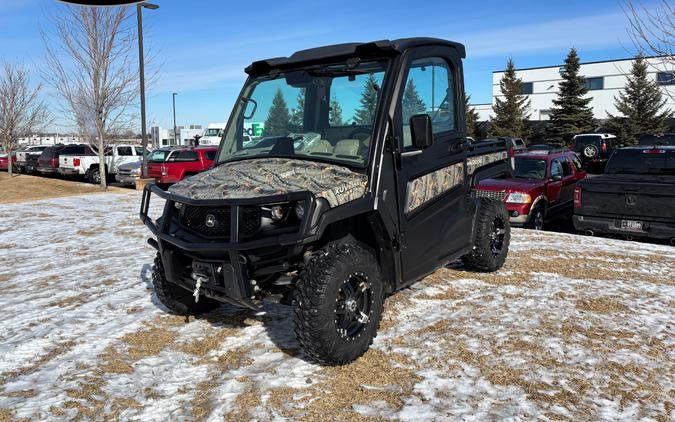2019 John Deere XUV835R with Deluxe Cab