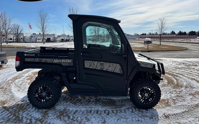 2019 John Deere XUV835R with Deluxe Cab