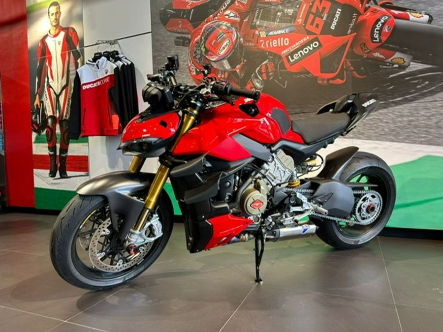 2022 Ducati Streetfighter V4 S Ducati Red