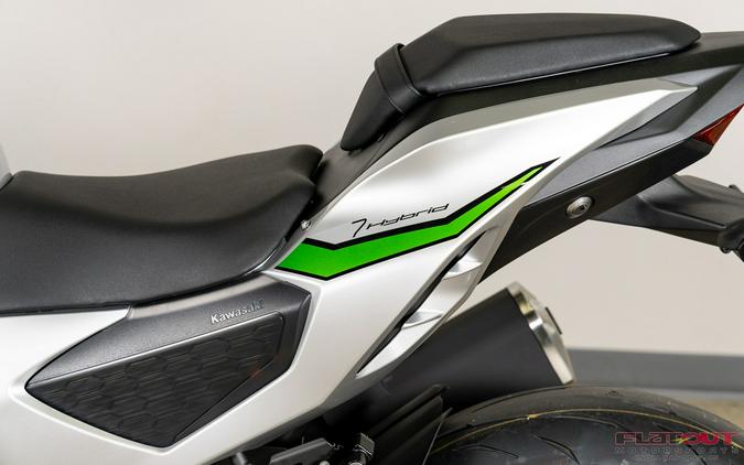 2024 Kawasaki NINJA 7 HYBRID ABS