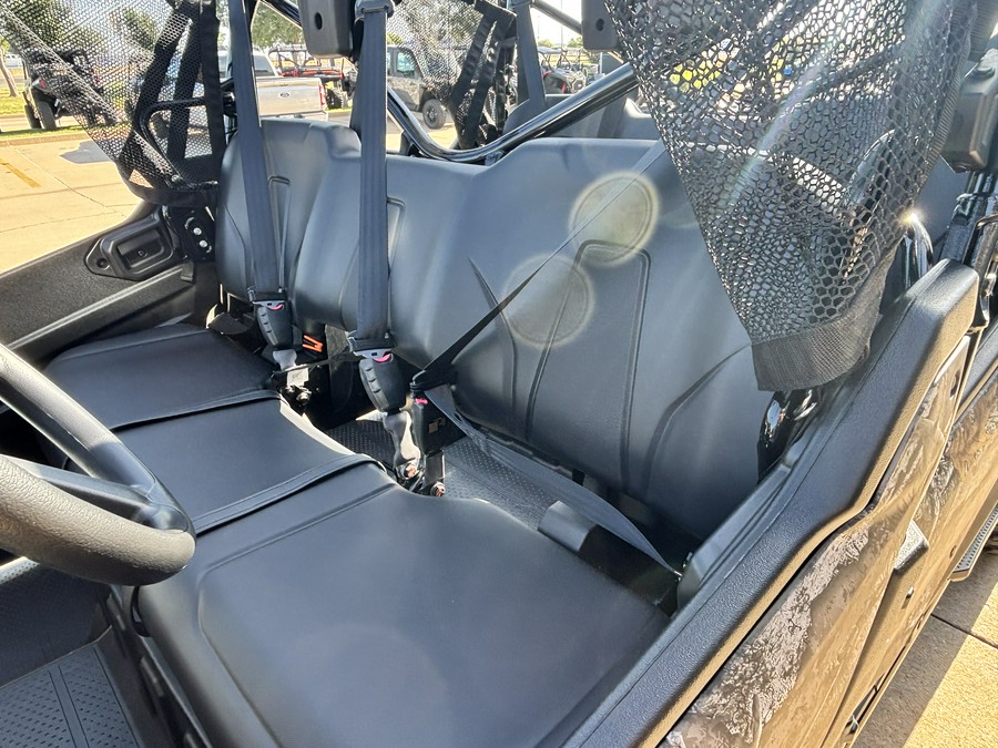 2025 Honda Pioneer 1000-6 Crew Deluxe