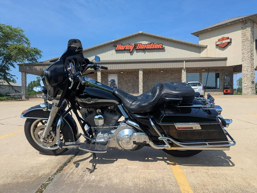 2003 Harley-Davidson® FLHT - Electra Glide® Standard