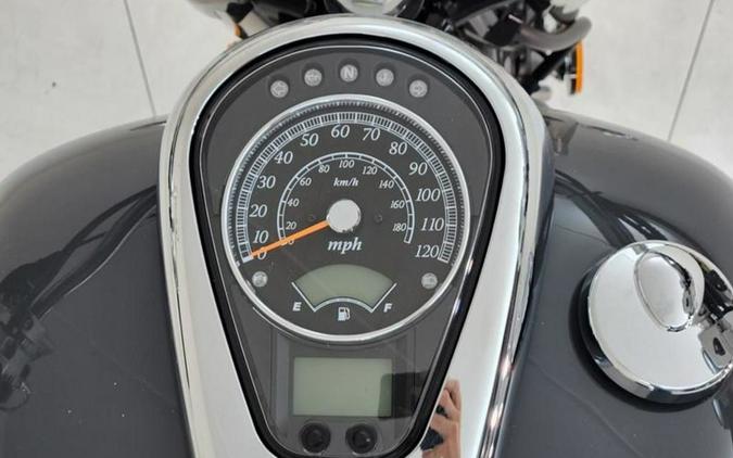 2025 Suzuki Boulevard C50