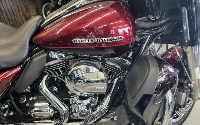 2015 Harley-Davidson FLHTKL Ultra Limited Low