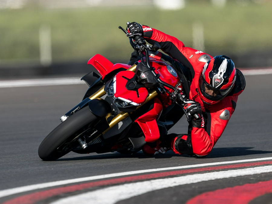 2025 Ducati Streetfighter V4 S