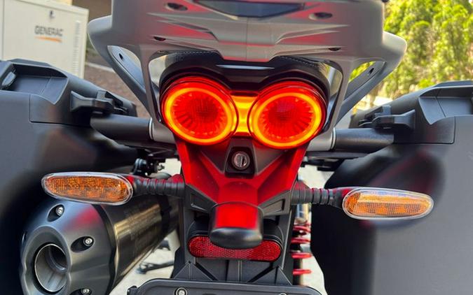 2025 Moto Guzzi V85 TT Travel