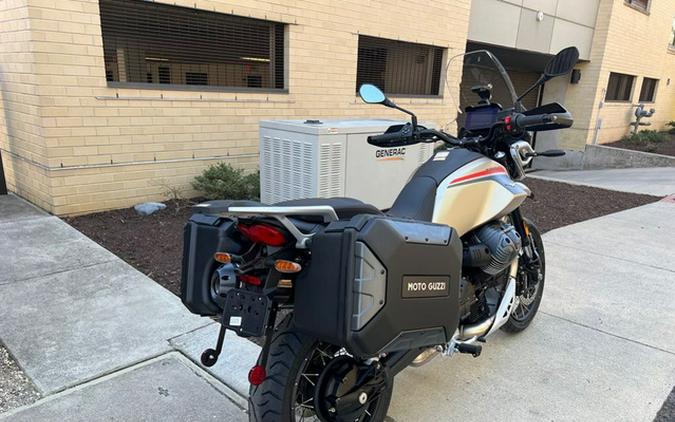 2025 Moto Guzzi V85 TT Travel